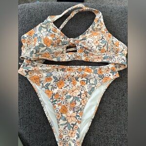 Cupshe Floral Bikini - Orange and Cream